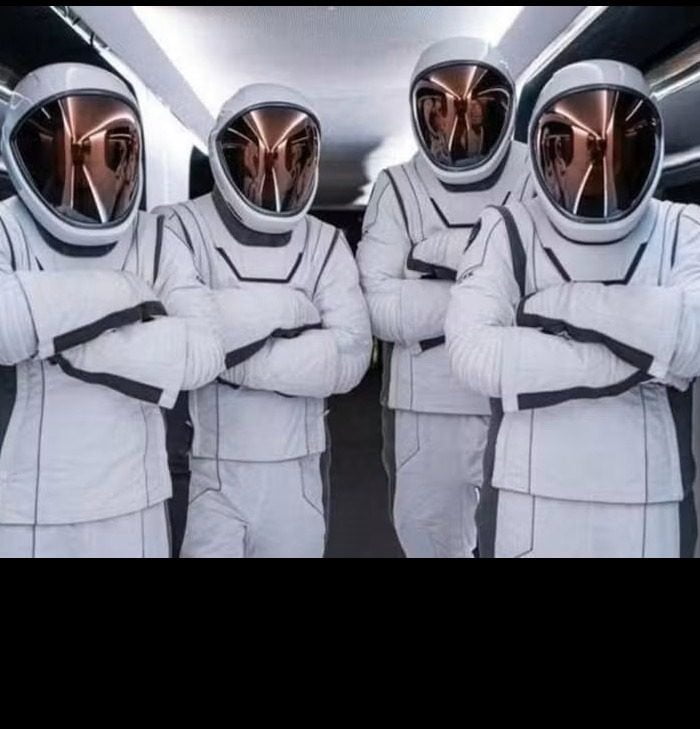 A arriscada missão que tentará caminhada espacial